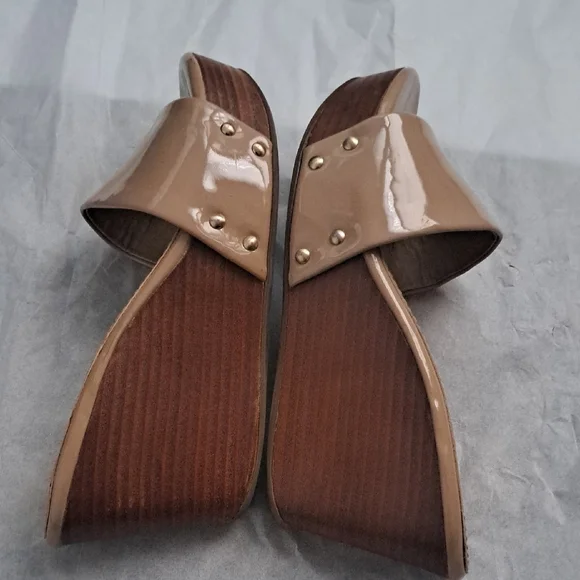 Splendid Tan Slide Sandals Minimalist Design - Picture 4 of 6